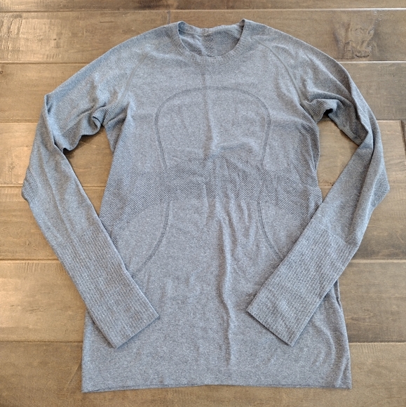 LULULEMON Women's long-sleeve Swiftly Tech gray top - 6 - Picture 3 of 12